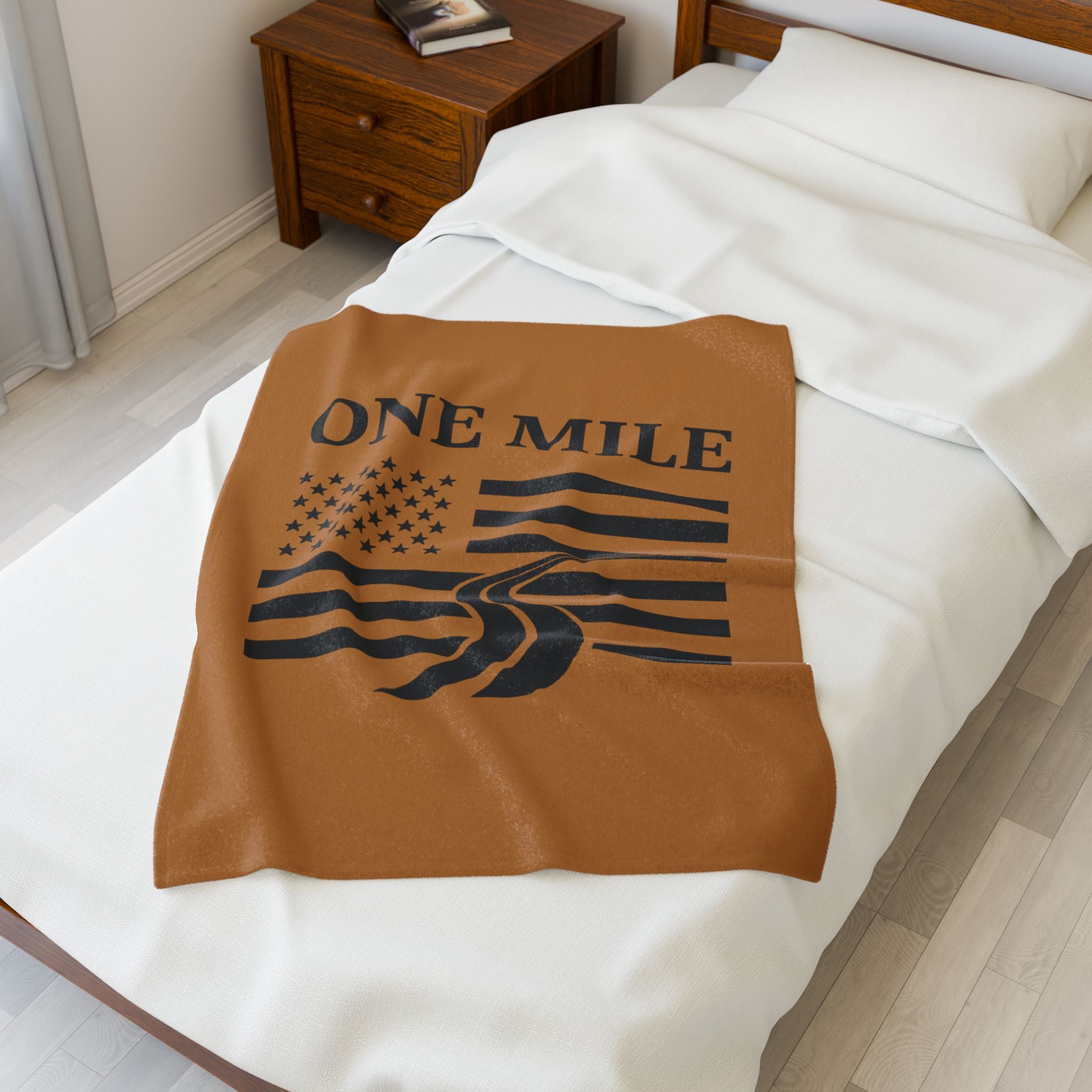 One Mile American Flag Velveteen Plush Blanket – Route Graphic Cozy Throw