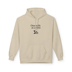 One Mile Endurance Hoodie – Minimal Runner Graphic Pullover