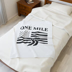 One Mile American Flag Velveteen Plush Blanket – Route Graphic Cozy Throw