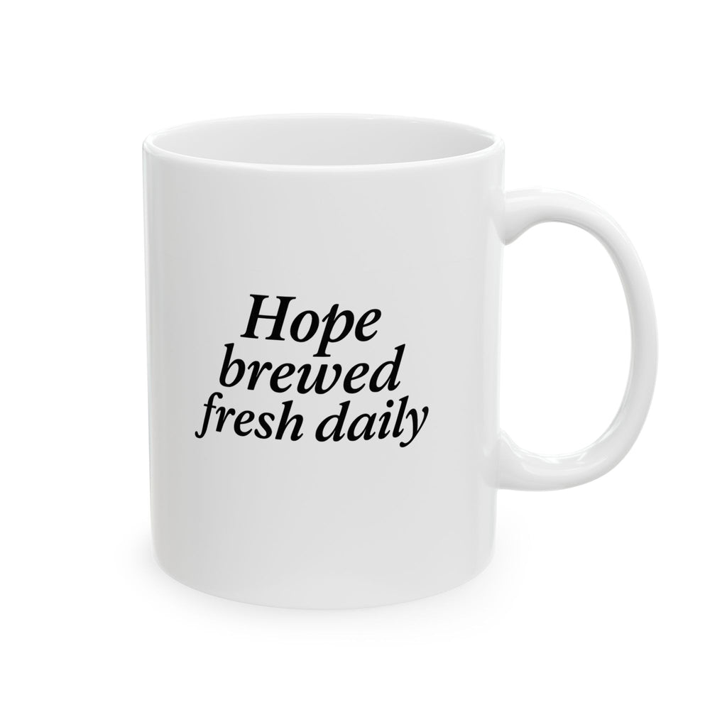 One Mile Road Hope Brewed fresh Daily — Runner & Traveler Coffee Cup (11oz, 15oz)